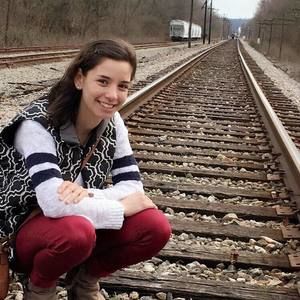 Meet your Posher, Lydia